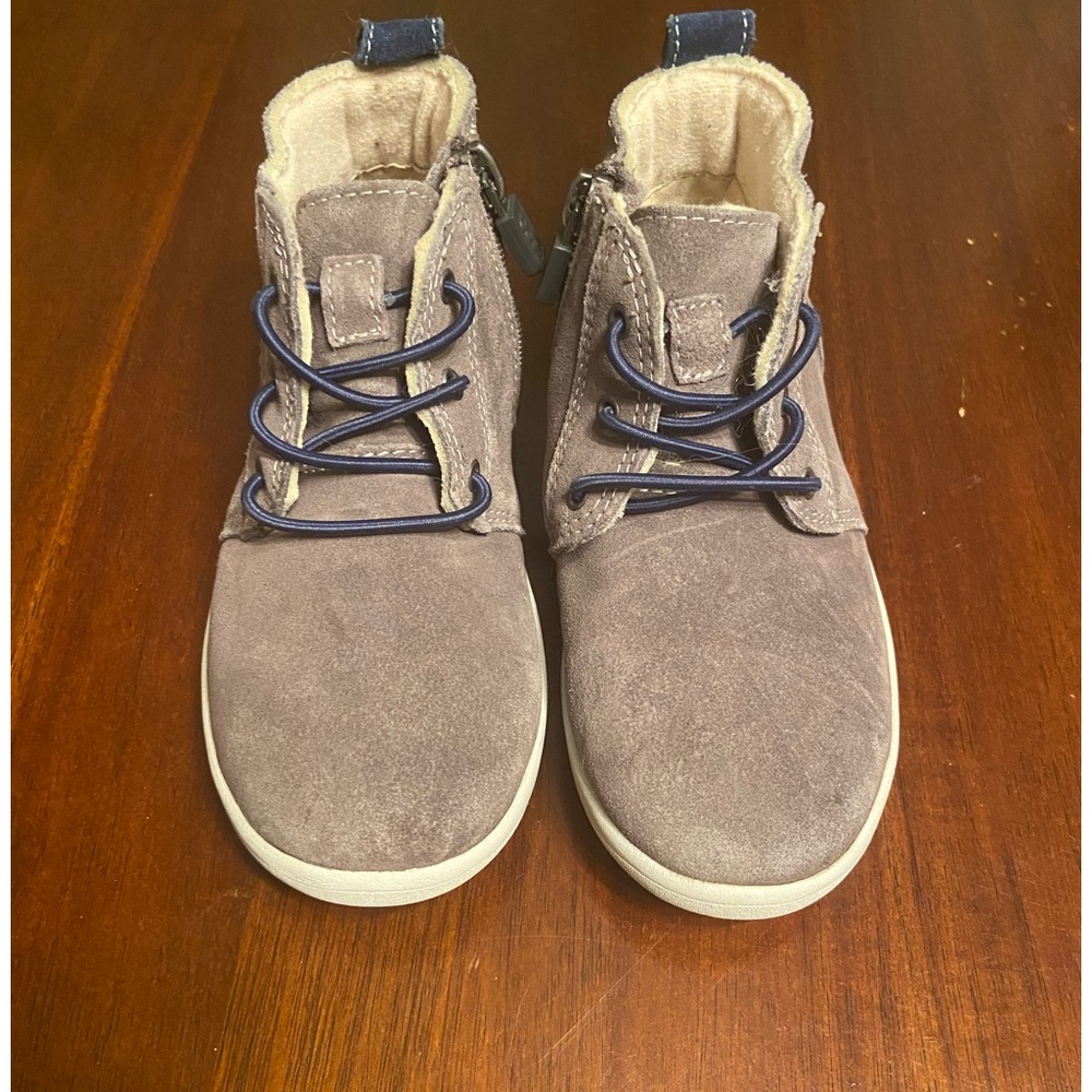 UGG Kristjan Chukka Bootie Sneaker